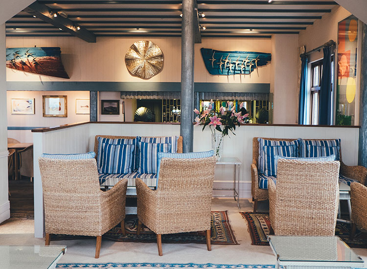 Contemporary Office Space Design UAE